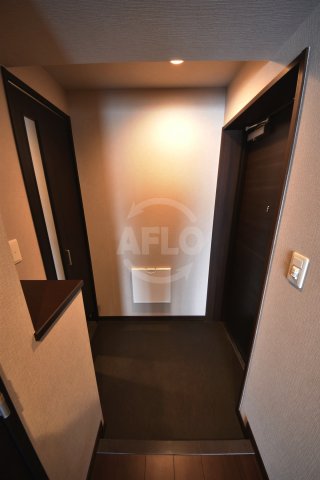 玄関　パンセ新町　玄関