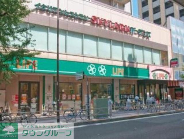 コンビニ　ライフ幡ヶ谷店（コンビニ）まで180m
