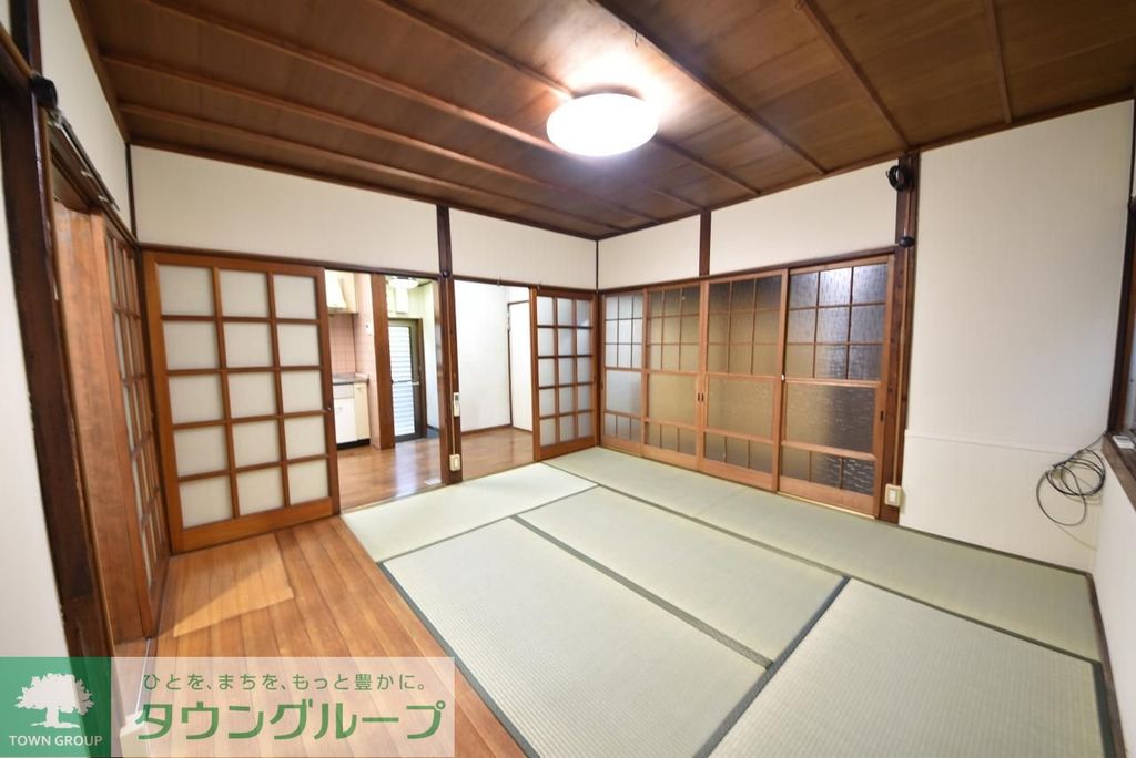 連雀町貸家の内装写真