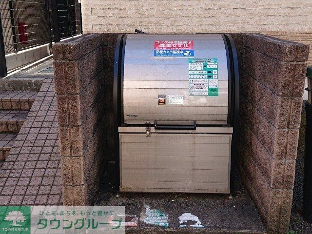 レオパレスプレミール三春台の外観写真
