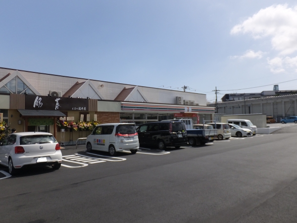 コンビニ　セブンイレブン東海村松北店（コンビニ）まで922m