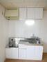 キッチン　同建物別部屋の写真となります。