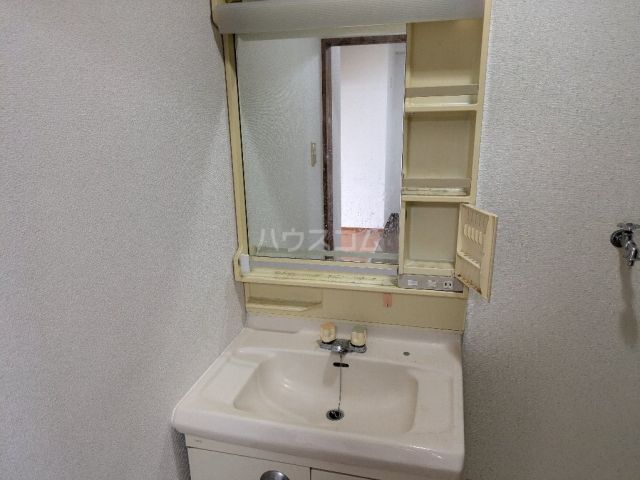 グリーンエースの内装写真