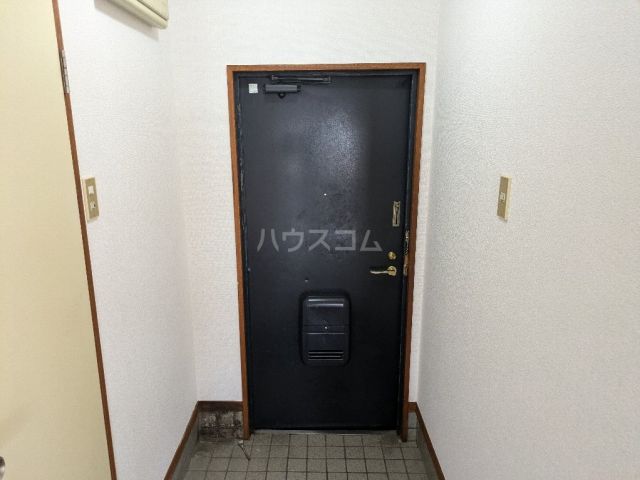 グリーンエースの玄関写真