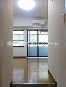 メインステージ大森町駅前の居間写真