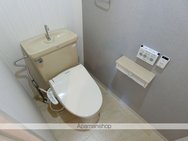 鹿児島市電谷山線 二中通駅 徒歩8分 20階建 築37年のトイレ写真