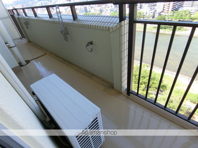 鹿児島市電谷山線 二中通駅 徒歩8分 20階建 築37年の内装写真