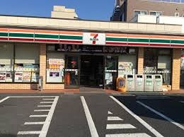 コンビニ　セブンイレブン 足立南花畑2丁目店（コンビニ）まで341m