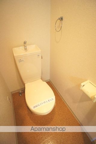 地下鉄空港線 東比恵駅 徒歩7分 6階建 築26年のトイレ写真