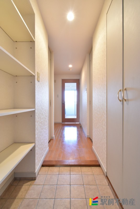 玄関　同タイプ別部屋