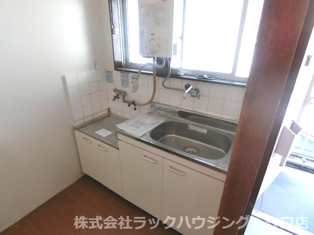 【守口市土居町のマンションの洗面設備】