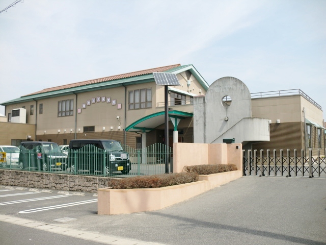 幼稚園・保育園　ゆめが丘保育所（幼稚園・保育園）まで452m