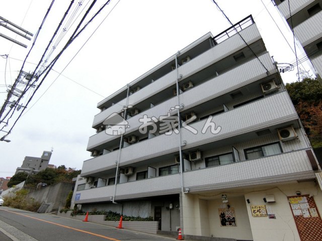 神戸市須磨区道正台のマンションの建物外観