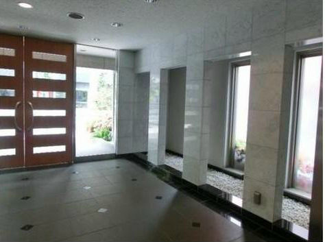 ロビー　お気軽にお問合せ下さい★