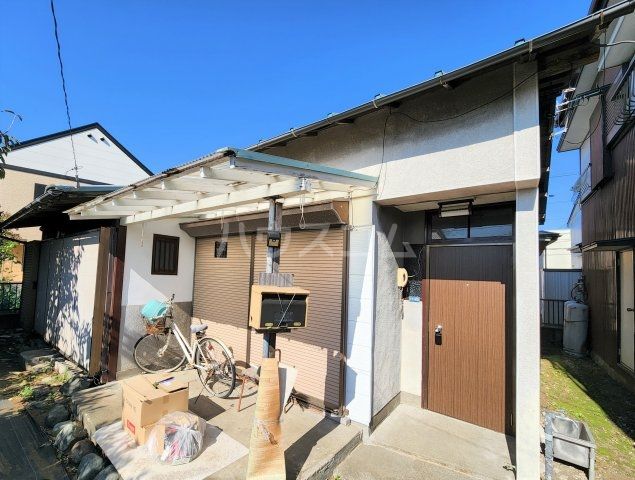 東八幡戸建の建物外観