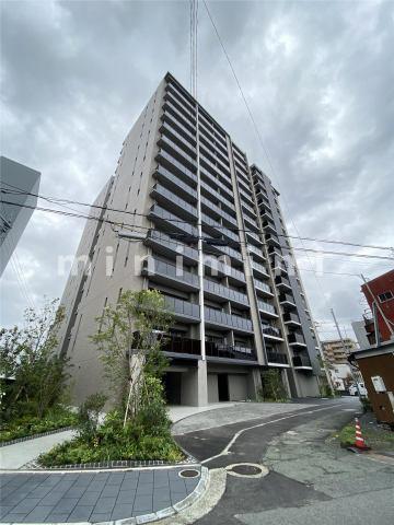 【熊本市西区春日のマンションの建物外観】