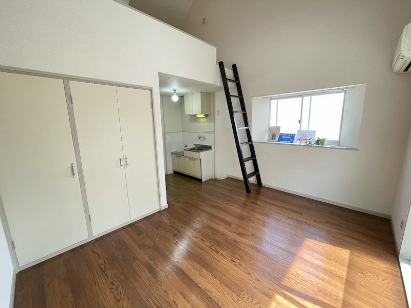 居室・リビング　※写真は別号室のものです。