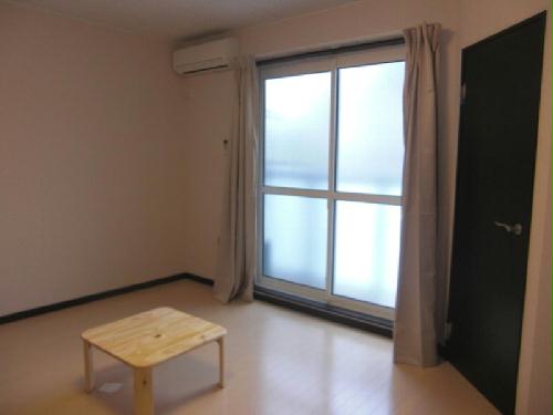 居室・リビング　1階の写真です。