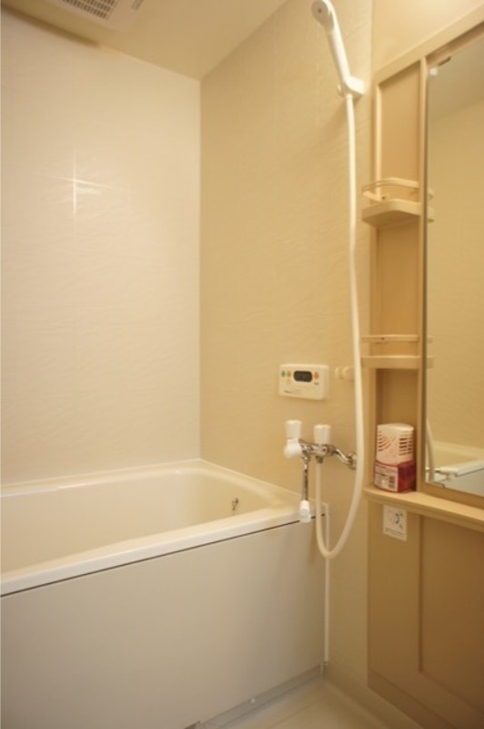 バス・シャワールーム　図面と現状に相違がある場合には現状を優先