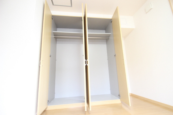 収納　※別部屋の写真です