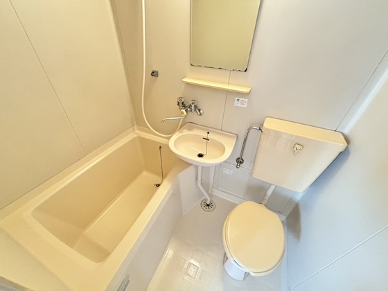 バス・シャワールーム　バス