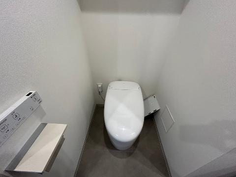 トイレ　シャワー付トイレ