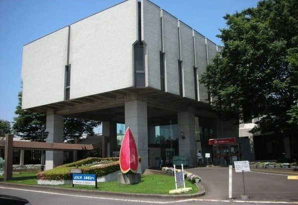 役所　富里市役所（役所）まで1400m