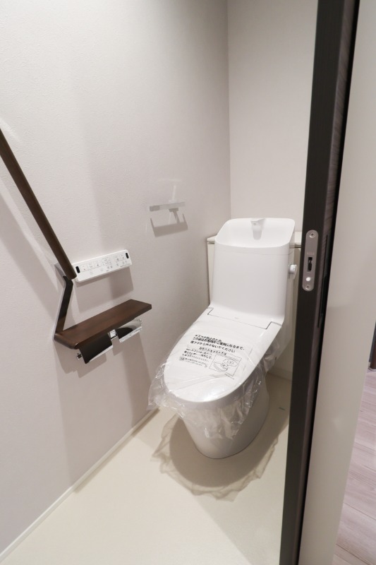 トイレ　図面と現状に相違がある場合には現状を優先