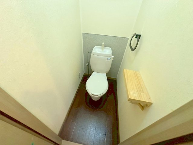 トイレ　清潔感のあるトイレは、誰もがリラックスできる空間です。