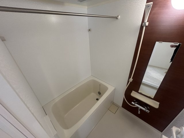 バス・シャワールーム　一日の疲れをゆっくり癒してください☆