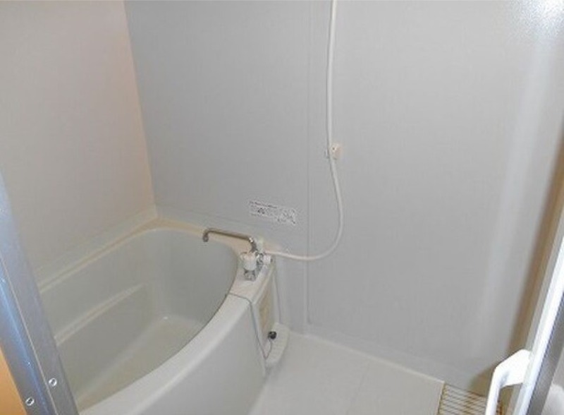 バス・シャワールーム　図面と現状に相違がある場合には現状を優先