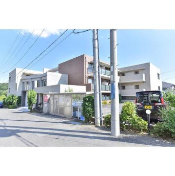 箕面市彩都粟生南１