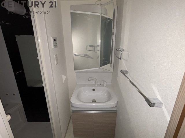 洗面設備　独立洗面化粧台付きでおすすめです！