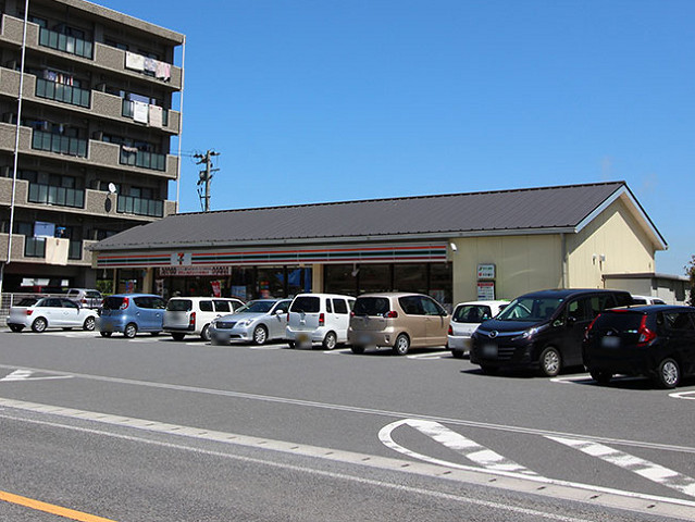 コンビニ　セブンイレブン別府鉄輪店（コンビニ）まで1000m
