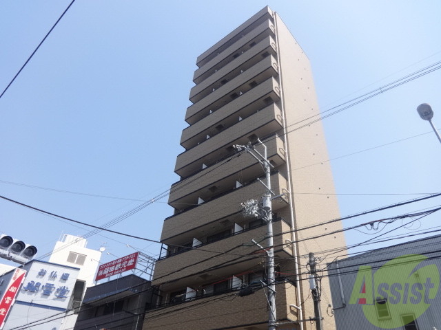 建物外観　豊中市蛍池東町「ロイヤルクイーンズパーク蛍池」