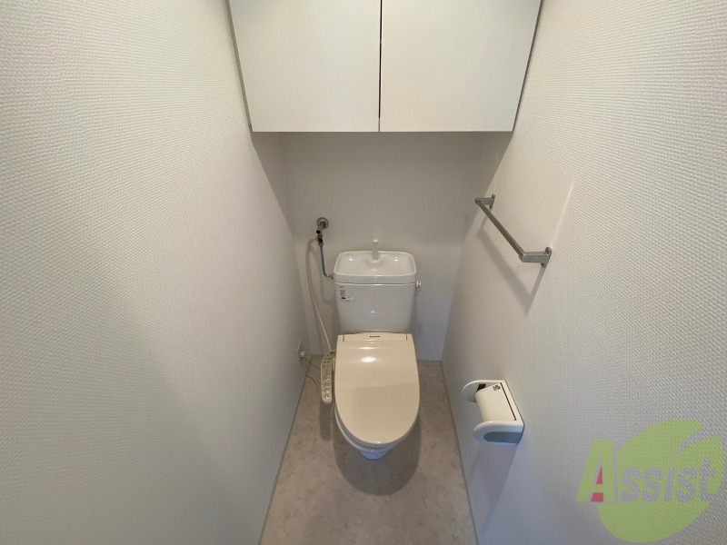 トイレ　ウォシュレット機能がついたトイレ。安心して使用できますね。