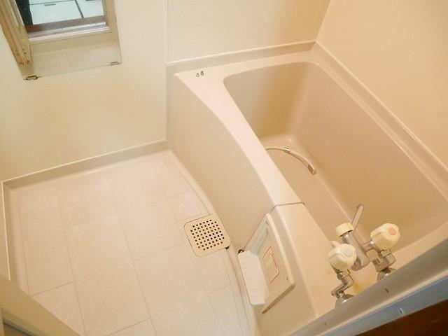 バス・シャワールーム　浴室