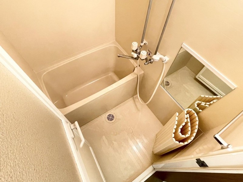 バス・シャワールーム　浴室