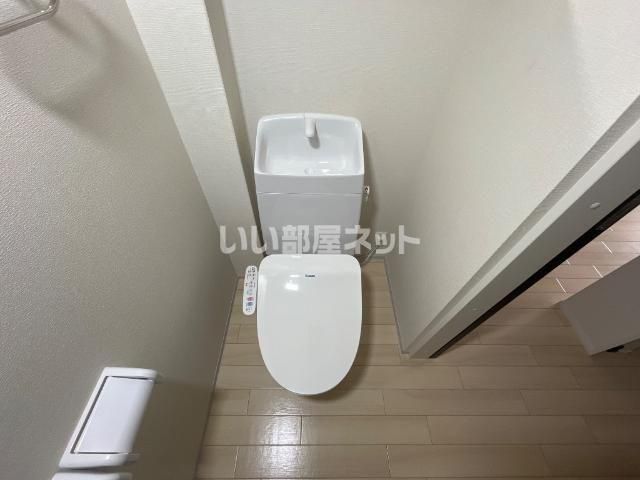 ラルーナBのトイレ写真