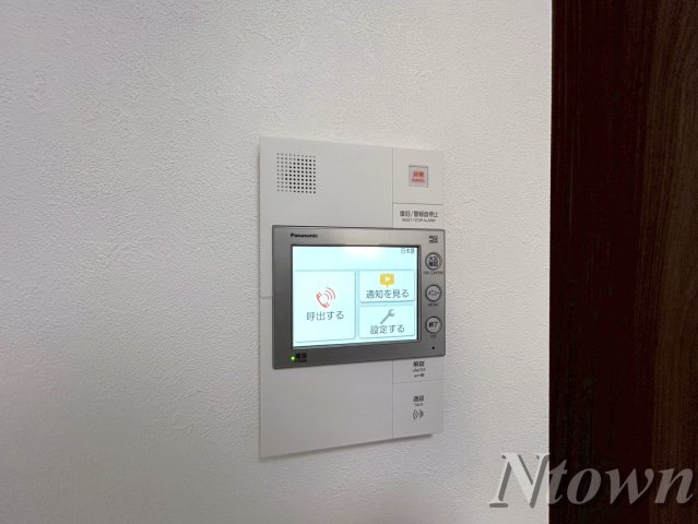 セキュリティ　モニター付きインターフォンです。