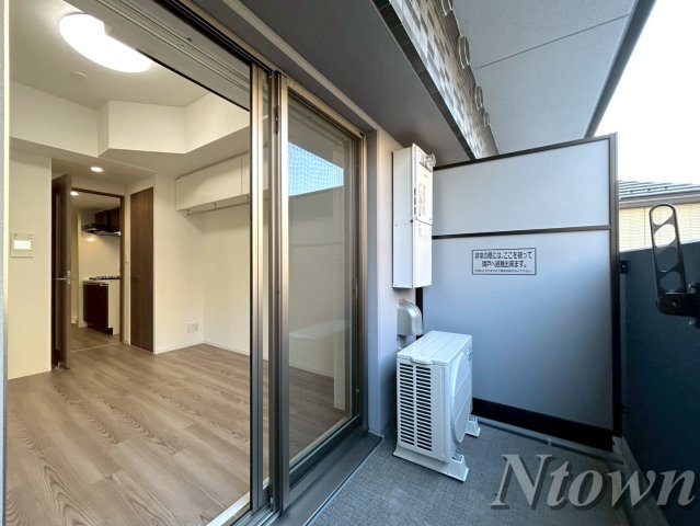 バルコニー　お洗濯にも便利なバルコニー付き