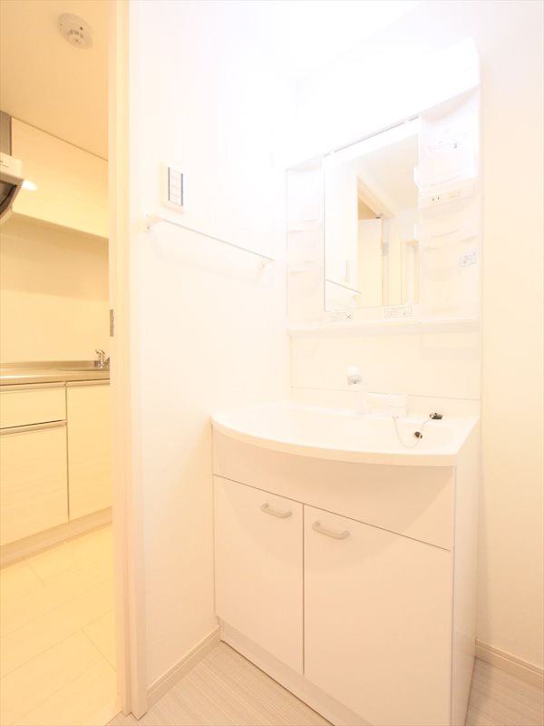 バス・シャワールーム　バスルーム