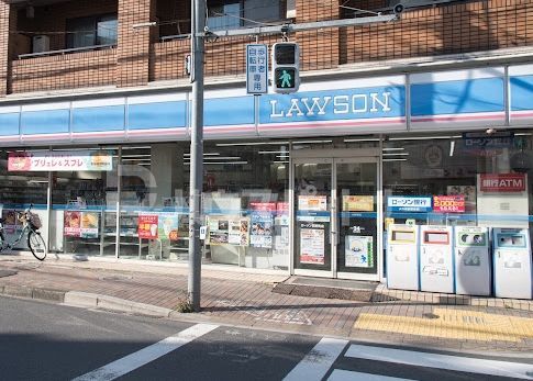 コンビニ　ローソン前野町店（コンビニ）まで370m