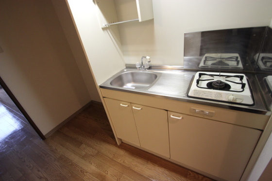 キッチン　※別部屋の写真です