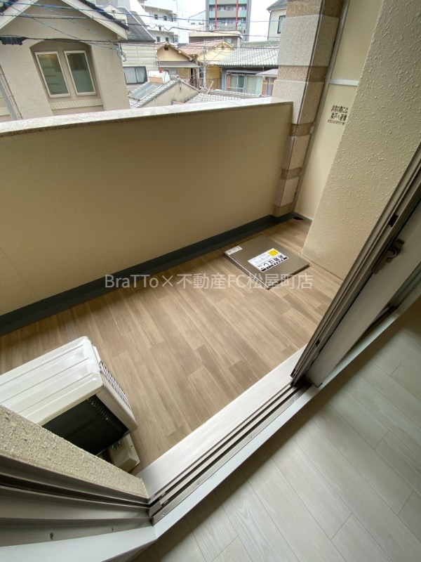 バルコニー　バルコニー