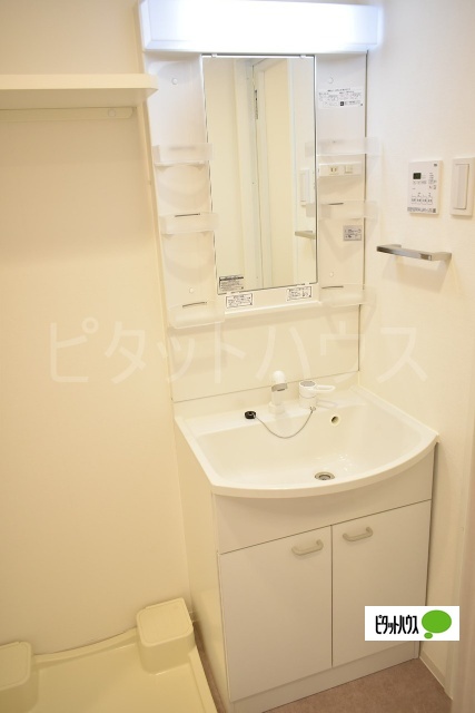 洗面設備　独立洗面台