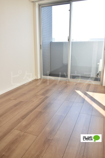 居室・リビング　フローリングです♪