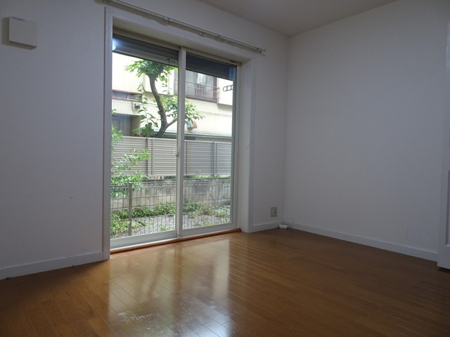 居室・リビング　※前回募集時の写真です