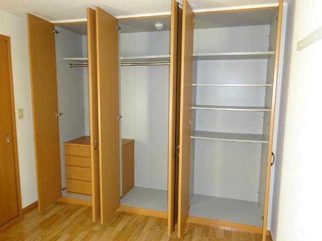 収納　クローゼット