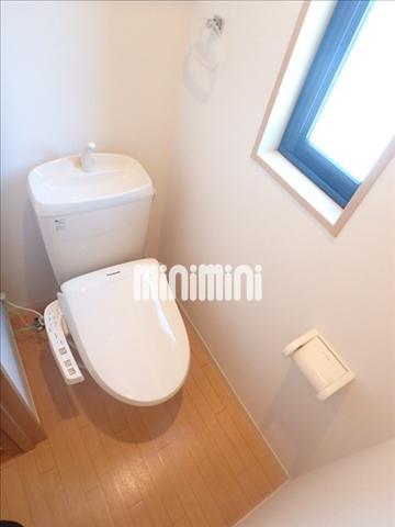 トイレ　温水洗浄便座付き